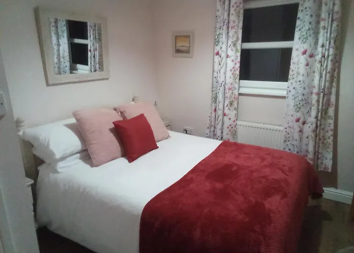 Charming 2-Bed Cottage In Central Ripon